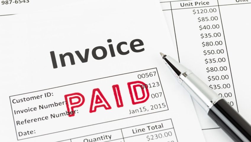 Difference between Normal Invoice and Tax Invoice in Uae